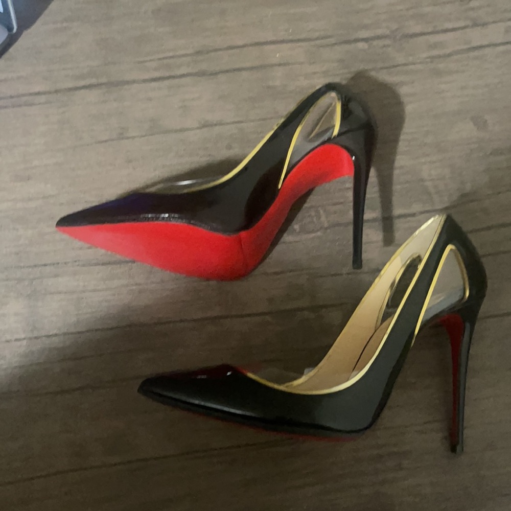 Christian louboutin shoes🔴 - Picture 4 of 6